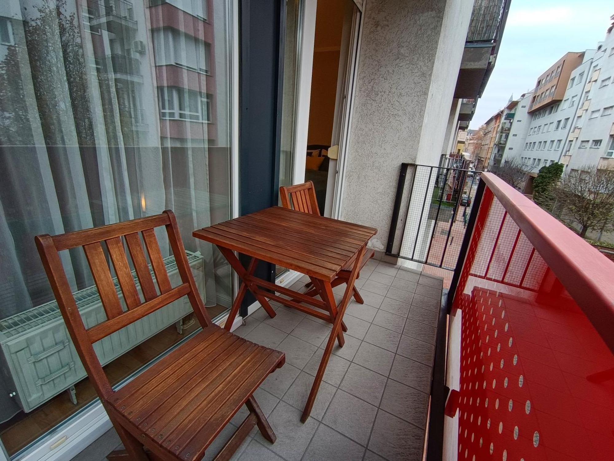 F151 Elitehost Futo Apartment *